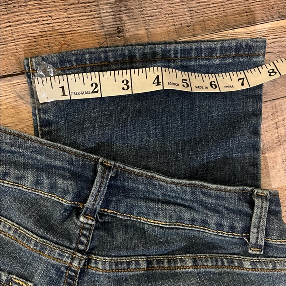 Lee Modern Series Curvy Fit Jeans - Picture 11 of 15